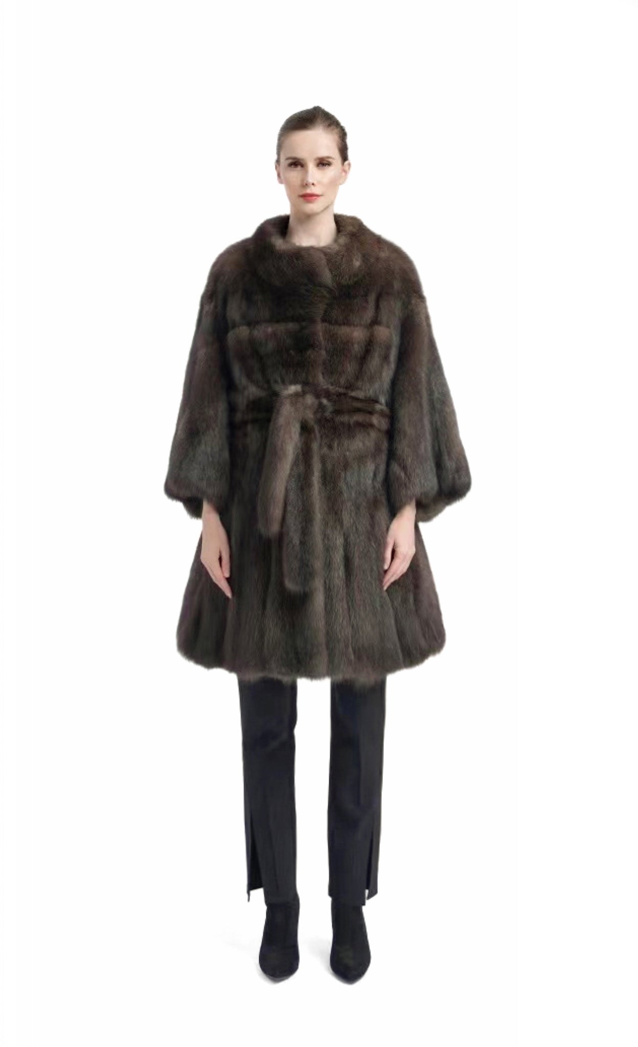 Luxurious Sable Fur Coat - Perfect for Fashionable Women