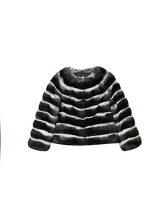 Extraordinary Chinchilla Fur Coat for Women: Turn Heads This Winter!