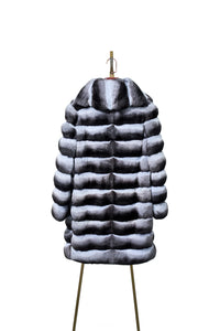 Elegant Women's Long Chinchilla Fur Coat