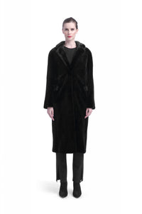 Exquisite Long Mink Fur Coat - Keep Warm in Style