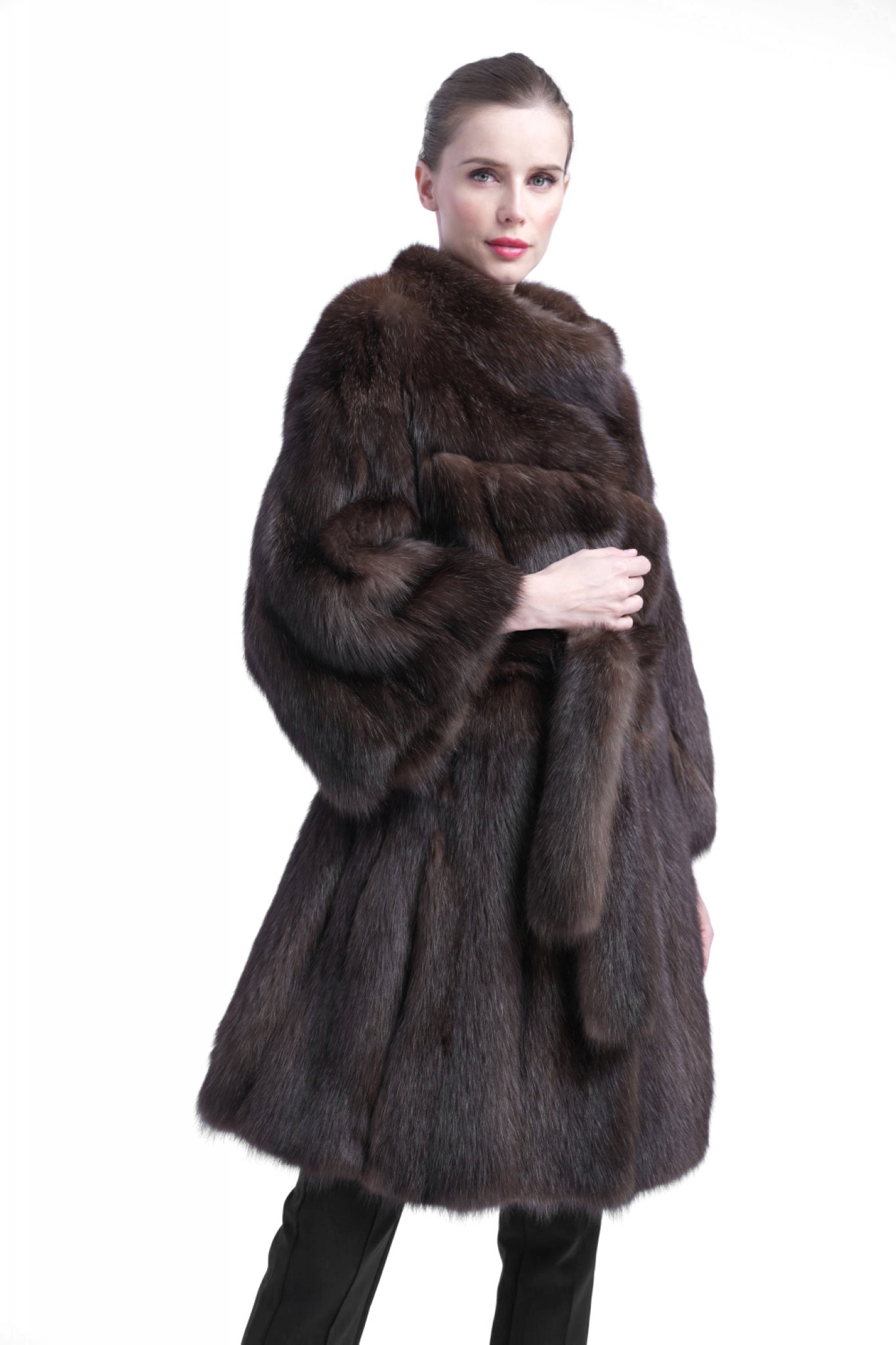 Luxurious Sable Fur Coat - Perfect for Fashionable Women