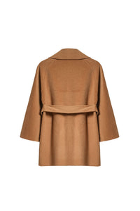 Sophisticated Cashmere Trench for All Seasons