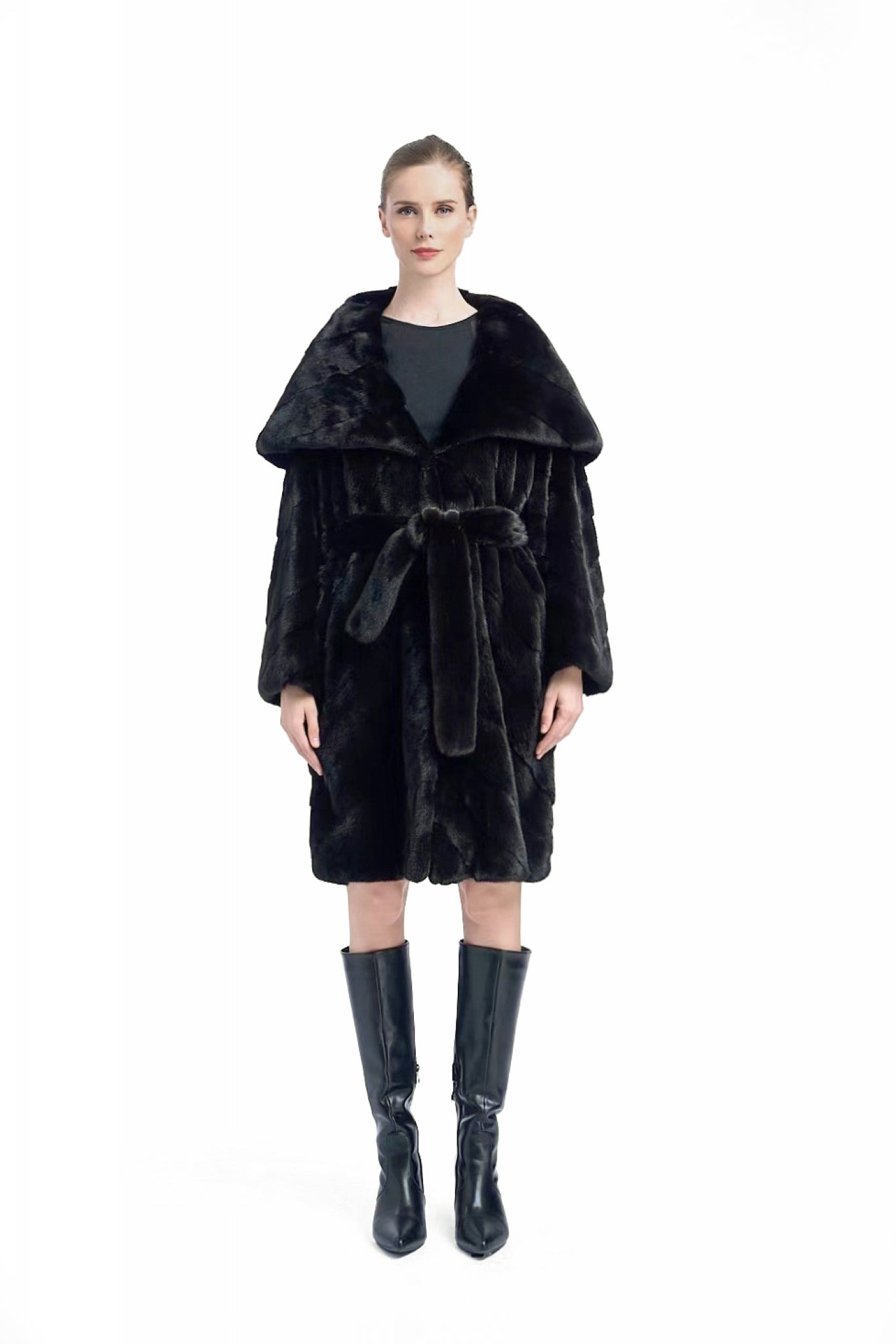 Elegant Long Mink Fur Coat with Hood - Make a Fashion Statement this Winter