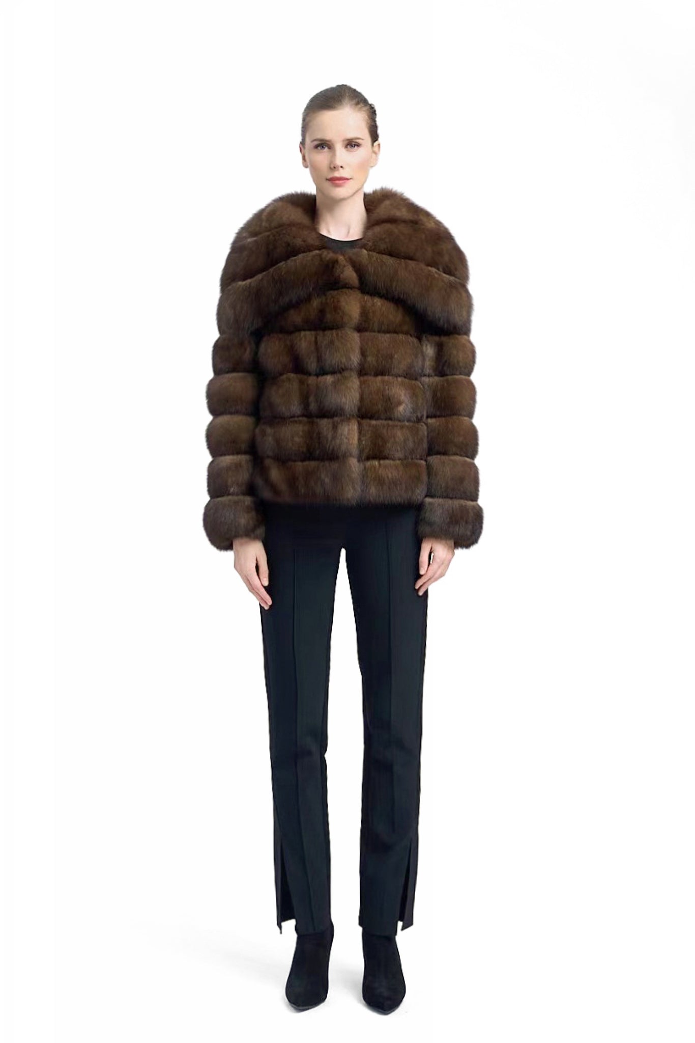 Stylish and Comfortable Short Sable Fur Coat for Women